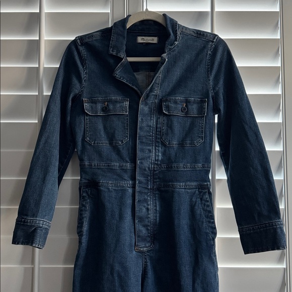 Madewell Denim Slim Coverall Jumpsuit in Stanwick Wash - Picture 7 of 9